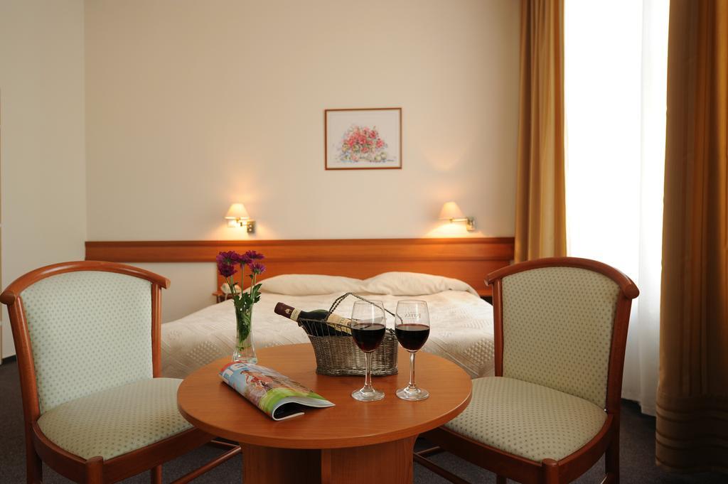 Hunguest Platanus Hotel Boedapest